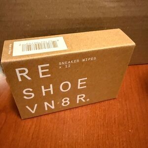 New in Box RE SHOE VN8R Sneaker Wipes x 12